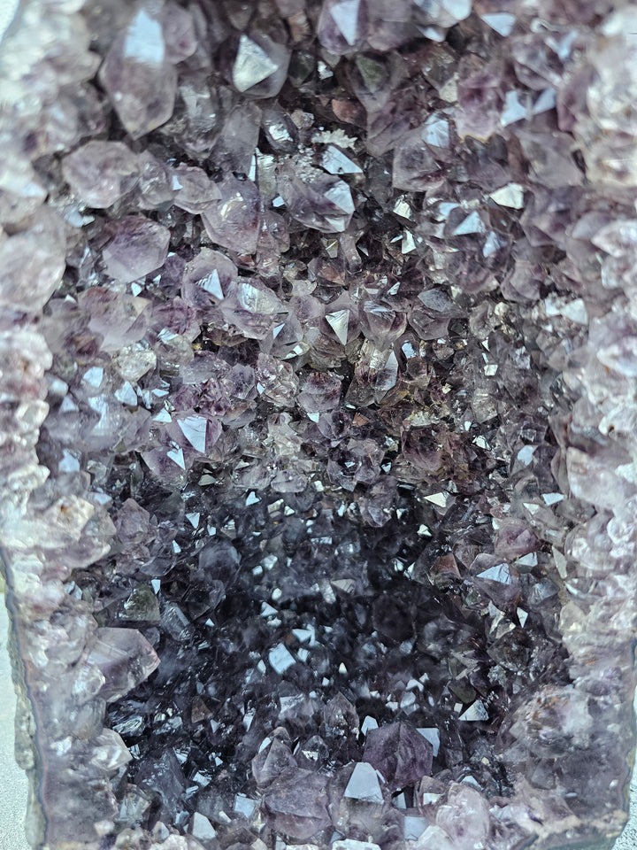 Amethyst Geode/Druse (groß), ca. 36 cm, A+ Qualität