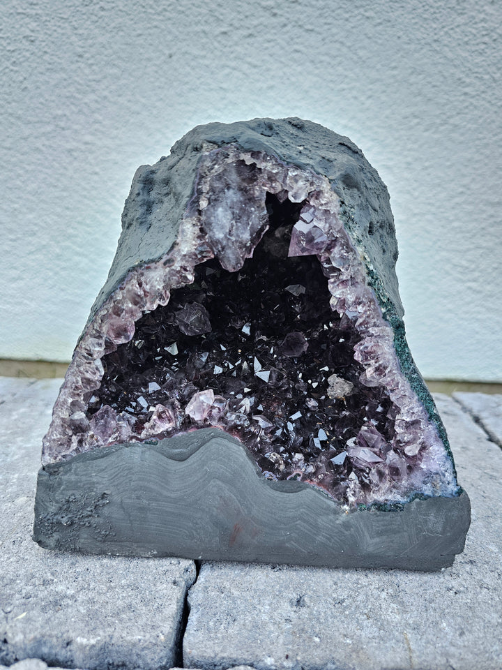 Amethyst Geode/Druse (mittel), ca. 18 cm, A+ Qualität