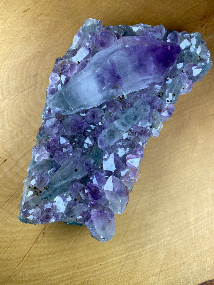 Amethyst Bruchstück Stufe, 200g, ca. 11cm, A Qualität