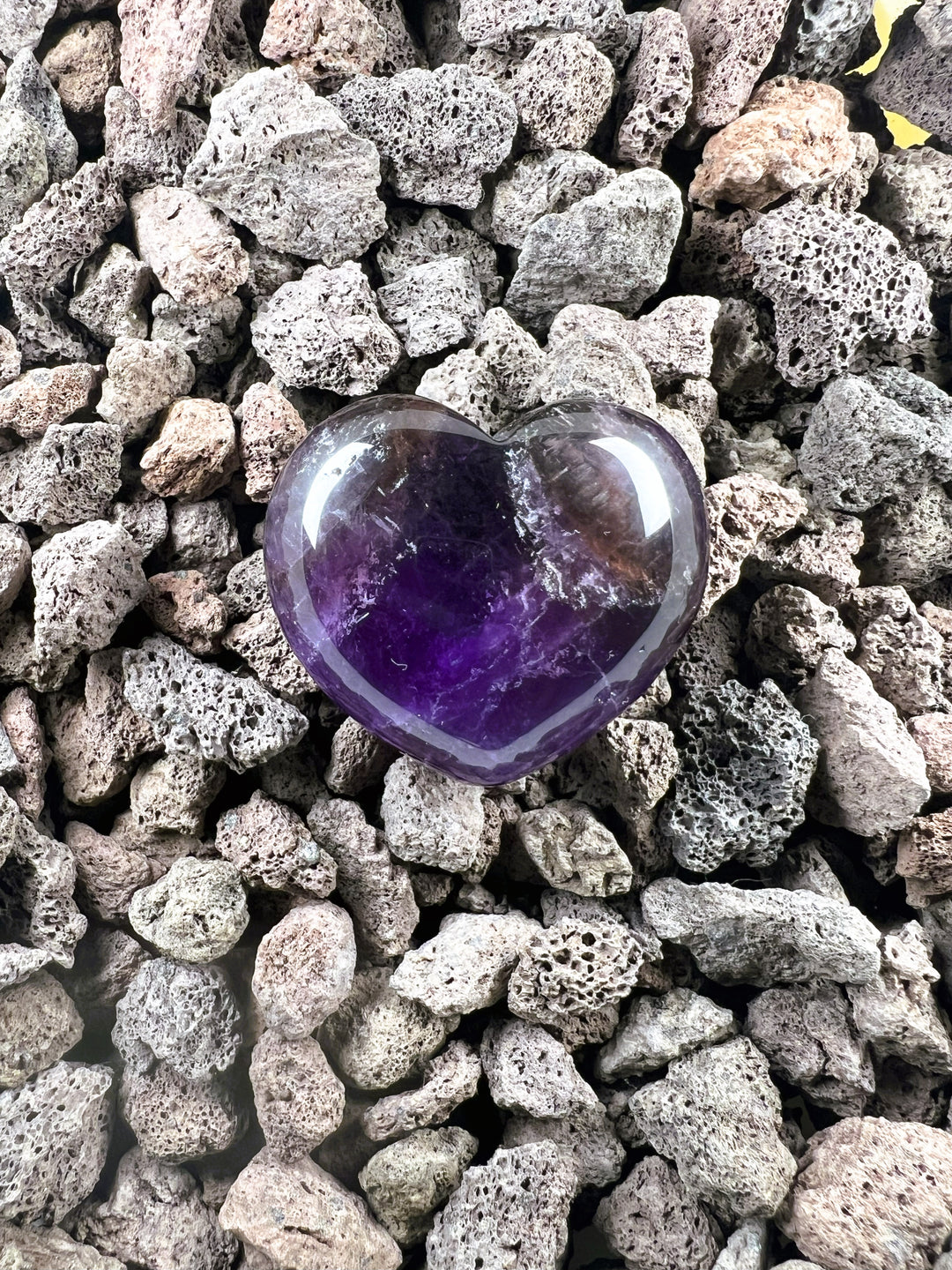 Amethyst Herz, ca. 50g, Ø ca. 4 cm, A+ Qualität